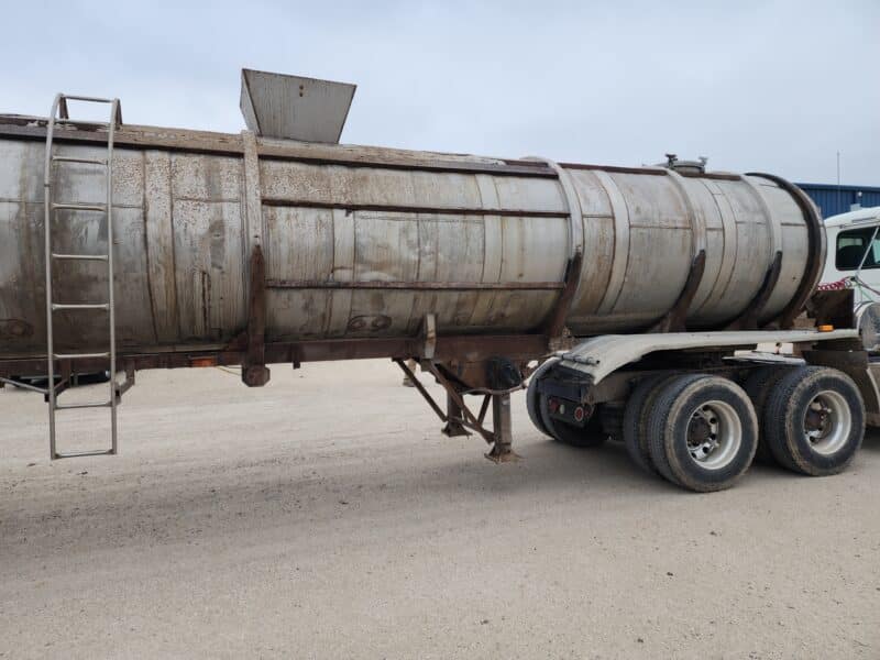 U-4778 Dual 12″ Unload Stainless Steel Semi Tanker