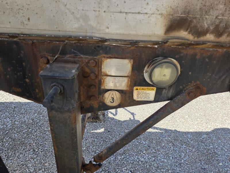 U-4772 1994 Bar-Bel 6500 Gallon Stainless Steel Semi Tanker