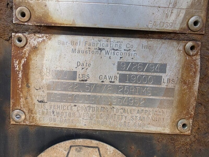 U-4772 1994 Bar-Bel 6500 Gallon Stainless Steel Semi Tanker