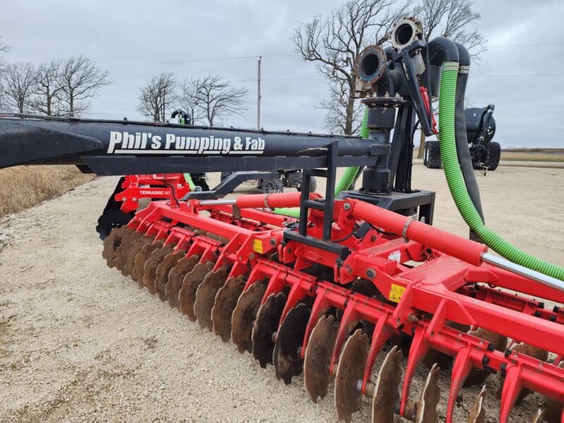 P20922105 Phil’s Pumping 20′ Pottinger Disc Manure Incorporator w. 6″ Swing pipe