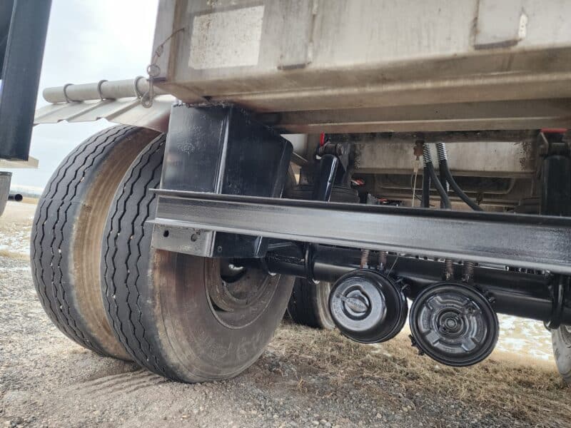 U-4767 1999 West-Mark 6700 Gallon Stainless Steel Semi Tanker