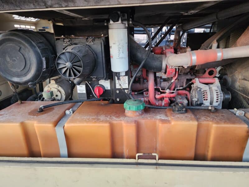 AC-74 425 CFM 2014 Doosan Cummins Engine Air Compressor