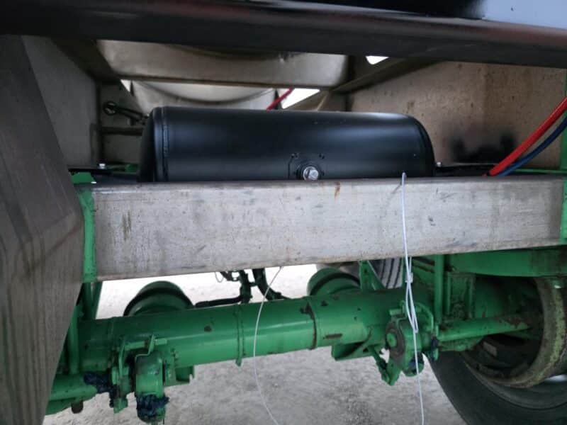 U-4776 2016 Polar 8500 Gallon Stainless Steel Semi Tanker