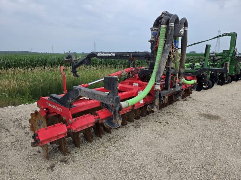 #51 Phil’s Pumping 20′ Pottinger Disc Manure Incorporator w. 6″ Swing pipe