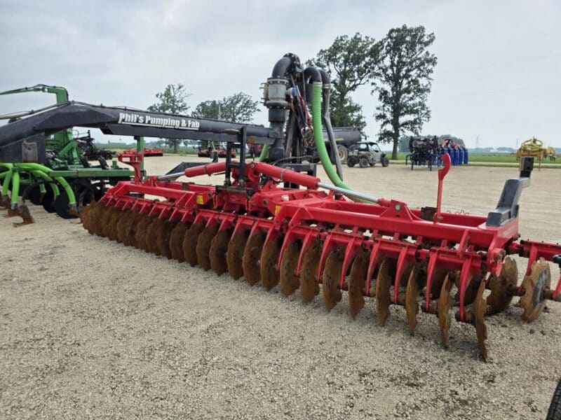 #51 Phil’s Pumping 20′ Pottinger Disc Manure Incorporator w. 6″ Swing pipe