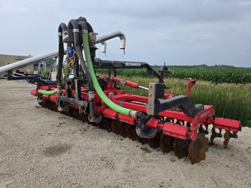 #51 Phil’s Pumping 20′ Pottinger Disc Manure Incorporator w. 6″ Swing pipe