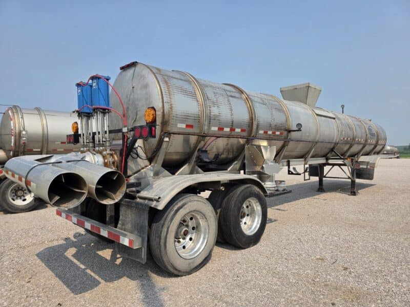 U-4773 1985 West-Mark 6800 Gallon Stainless Steel Semi Tanker