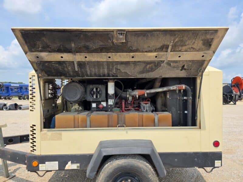 AC-73 425 CFM 2013 Doosan Cummins Engine Air Compressor