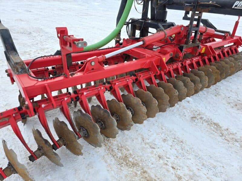 #51 Phil’s Pumping 20′ Pottinger Disc Manure Incorporator w. 6″ Stinger