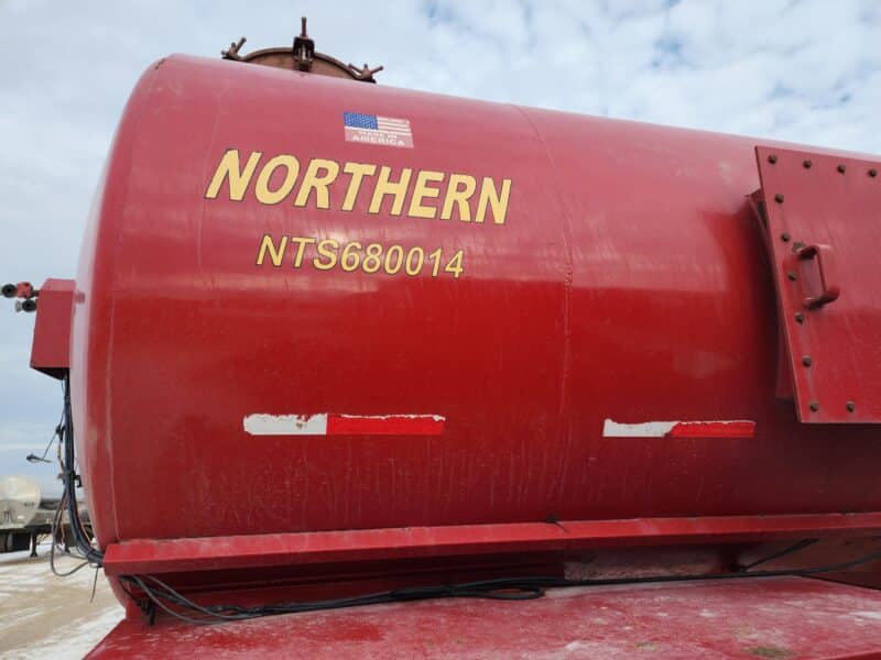 6800 Gallon Northern Steel Semi Tanker 12″ rear unload