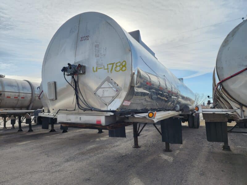 U-4788 1993 Brenner 6700 Gallon Stainless Steel Semi Tanker