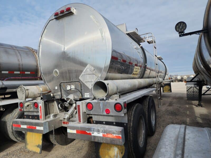 U-4788 1993 Brenner 6700 Gallon Stainless Steel Semi Tanker