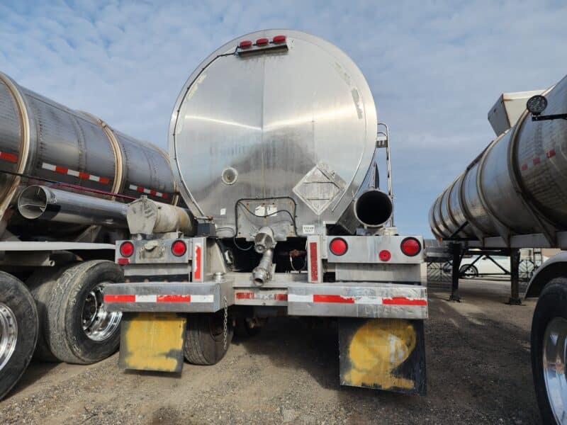 U-4788 1993 Brenner 6700 Gallon Stainless Steel Semi Tanker