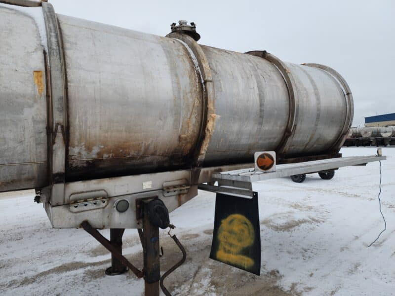 U-4788 1993 Brenner 6700 Gallon Stainless Steel Semi Tanker