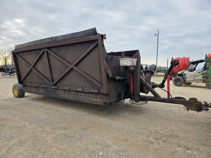 4,000 Gallon Manure Transfer Dumpster