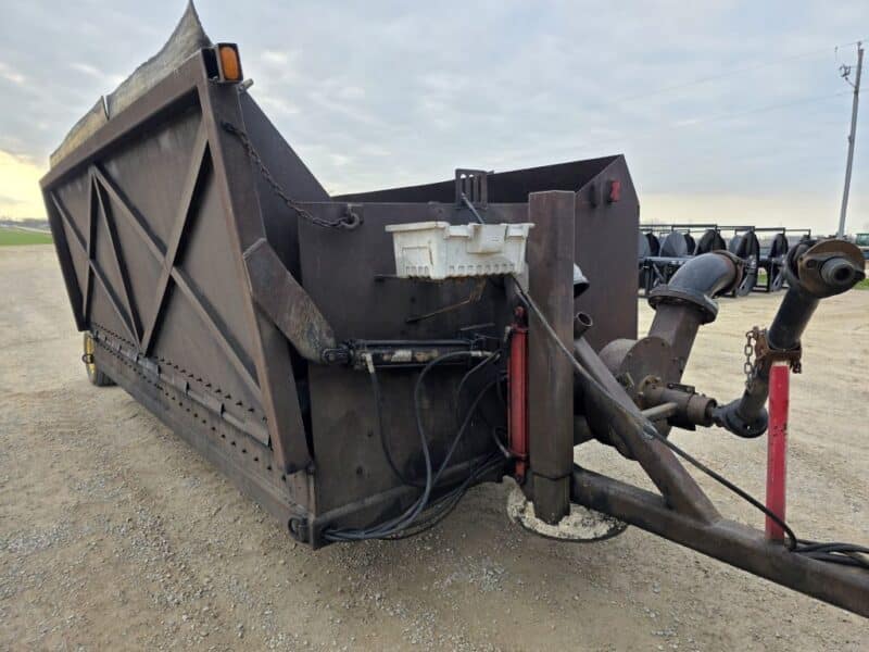 4,000 Gallon Manure Transfer Dumpster