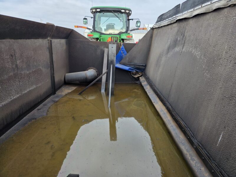 4,000 Gallon Manure Transfer Dumpster