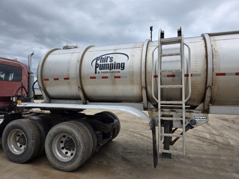 U-4789 2003 Polar 6700 Gallon Stainless Steel Semi Tanker