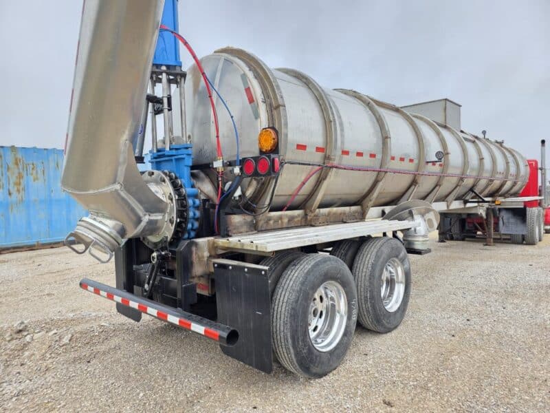 U-4788 1993 Brenner 6700 Gallon Stainless Steel Semi Tanker