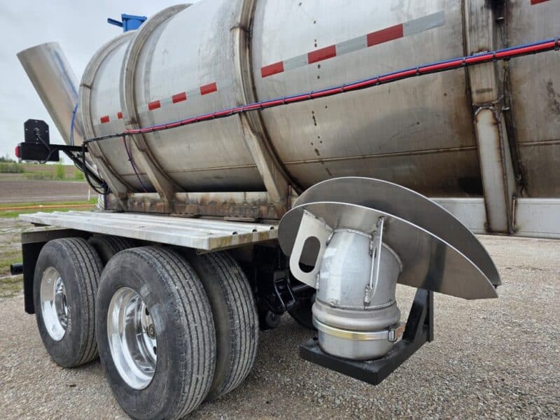U-4788 1993 Brenner 6700 Gallon Stainless Steel Semi Tanker
