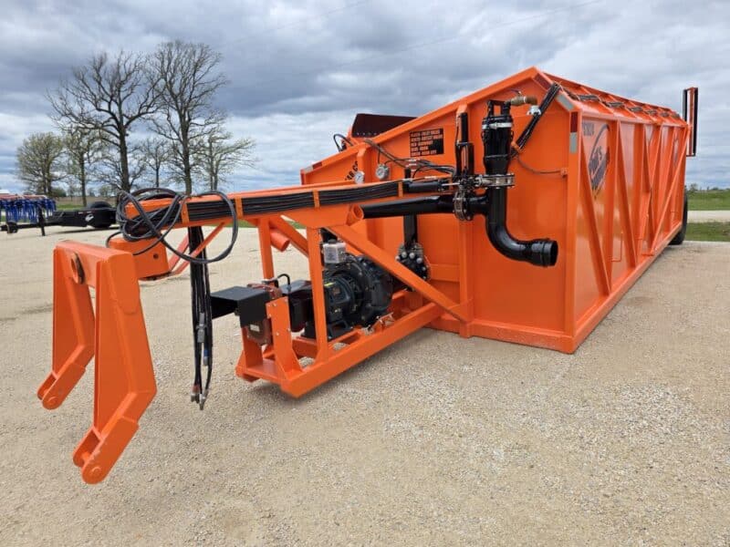 Phil’s Pumping 10,000 Gallon High Pressure Manure Transfer Dumpster & Boost Pump Combo.