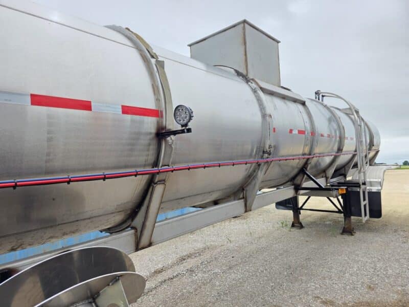 U-4786 2003 West Mark 6400 Gallon Stainless Steel Semi Tanker