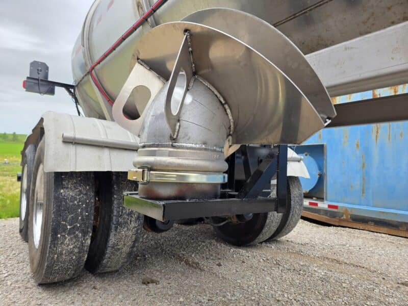 U-4786 2003 West Mark 6400 Gallon Stainless Steel Semi Tanker