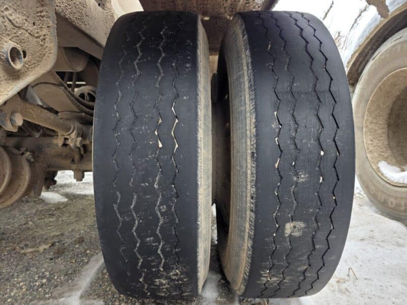 1996 Beall 6700 Gallon Steel Tanker offers strong steel construction and efficient, safe operation for all liquid transport.