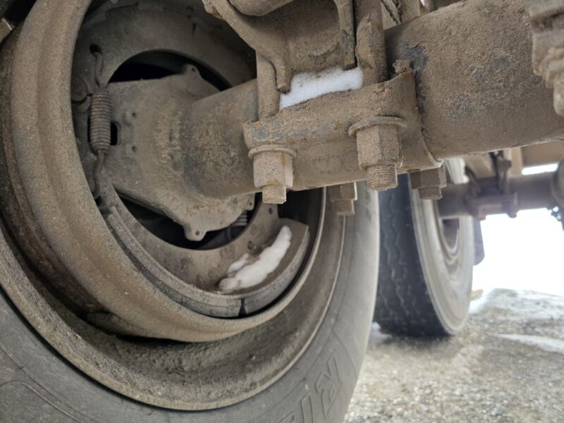 1996 Beall 6700 Gallon Steel Tanker offers strong steel construction and efficient, safe operation for all liquid transport.