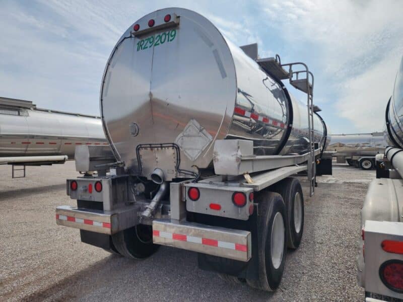 U-4795 1992 Brenner 6700 Gallon Stainless Steel Semi Tanker