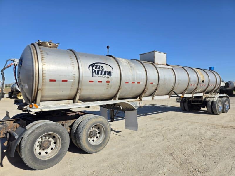 U-4785 1997 Polar 7000 Gallon Stainless Steel Semi Tanker