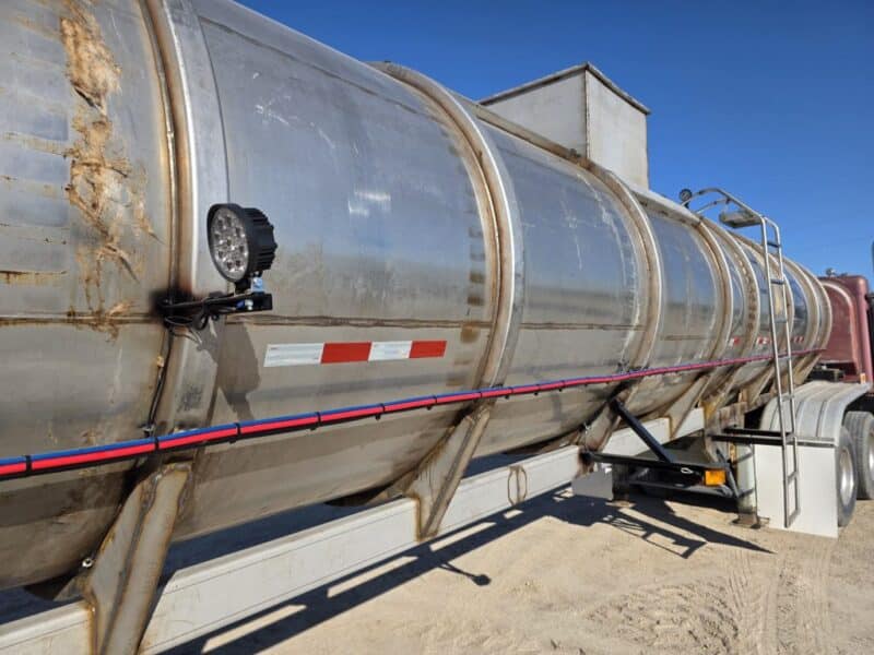 U-4785 1997 Polar 7000 Gallon Stainless Steel Semi Tanker