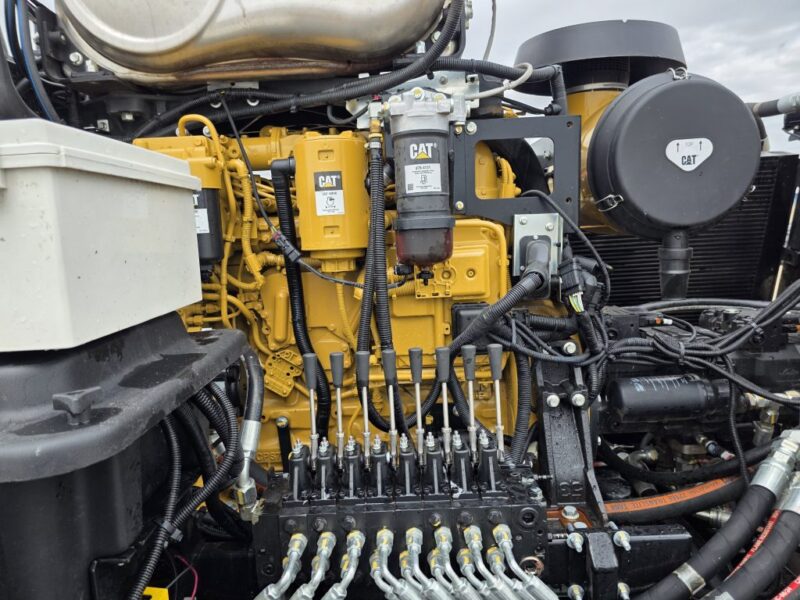 2025 Bazooka FarmStar Wolverine w. 7.1L Cat 300 HP w. 152 Hrs