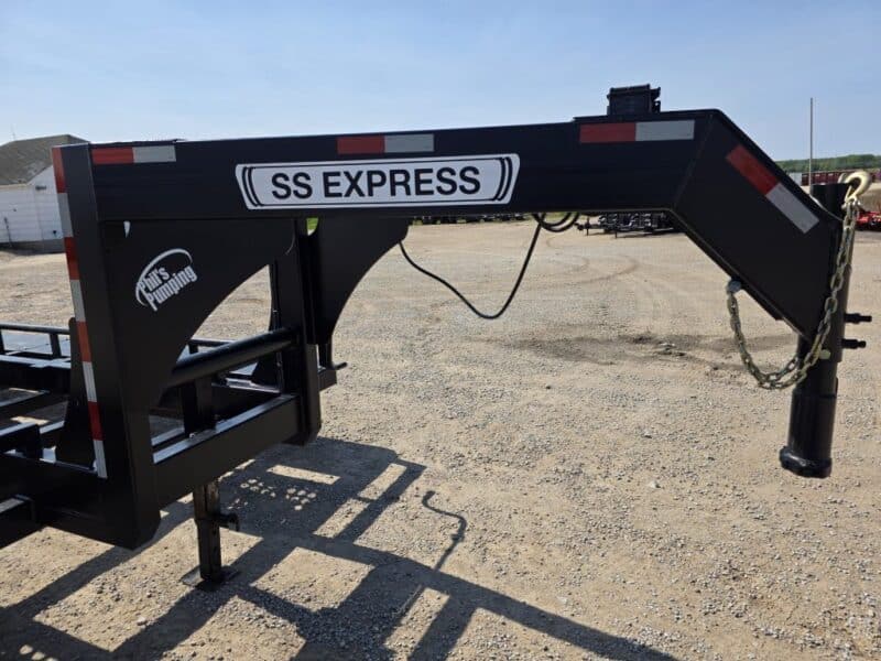 SS EXPRESS Gooseneck Manure Boat Trailer For Wolverine and Crawler Agitation Boats