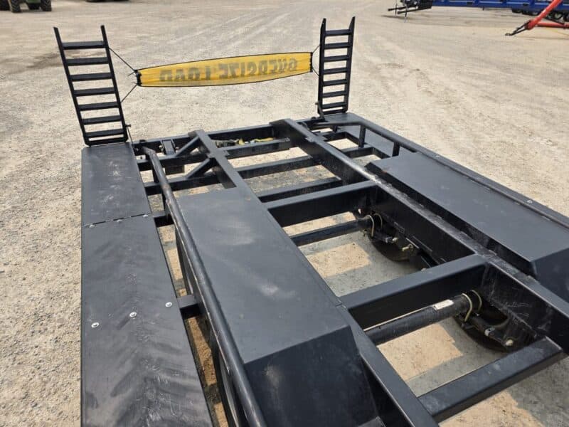 SS EXPRESS Gooseneck Manure Boat Trailer For Wolverine and Crawler Agitation Boats
