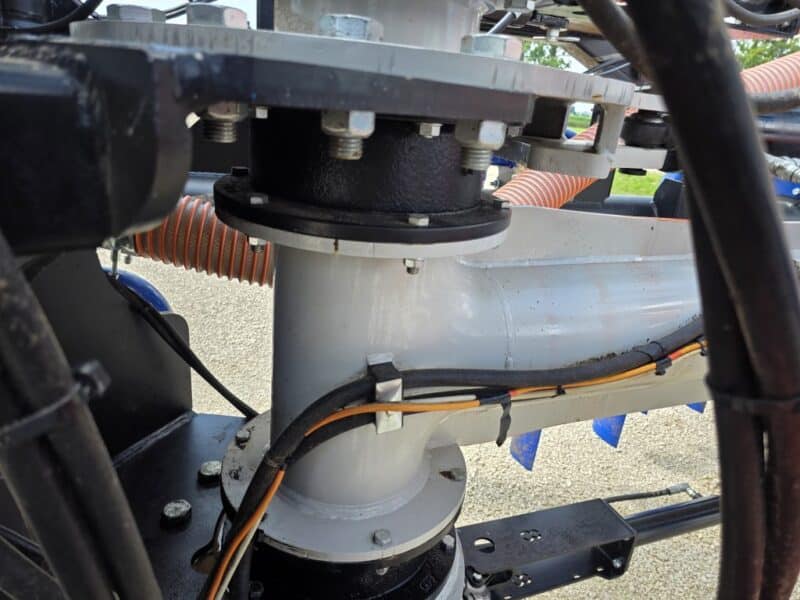 48′ Dribble Bar w. H.D. 8″ Stinger w. Mini Manifolds to 4″ Hoses