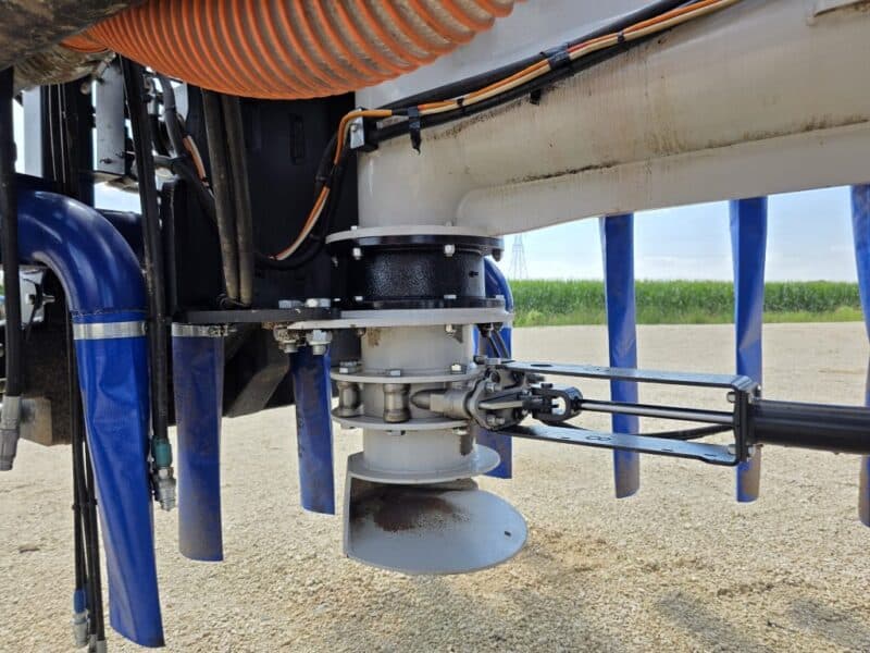 48′ Dribble Bar w. H.D. 8″ Stinger w. Mini Manifolds to 4″ Hoses