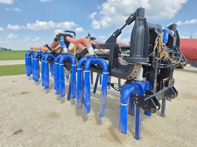 48′ Dribble Bar w. H.D. 8″ Stinger w. Mini Manifolds to 4″ Hoses