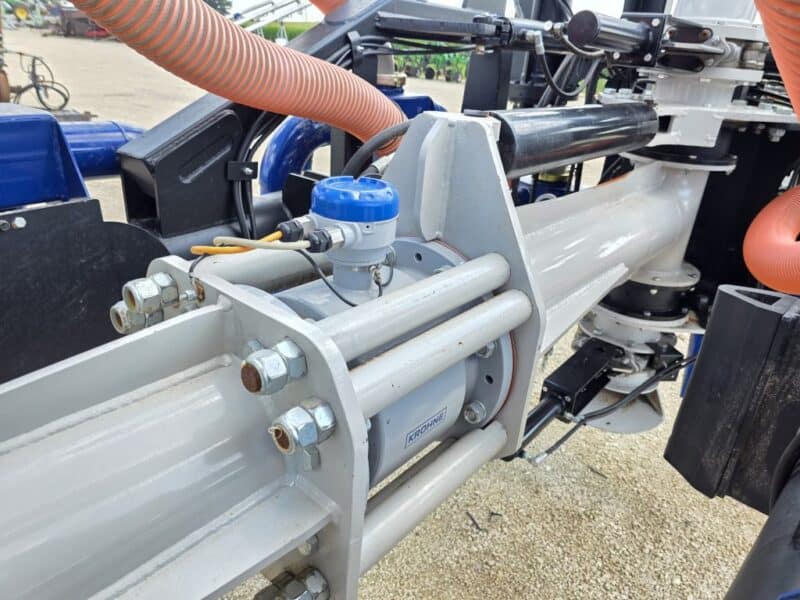 48′ Dribble Bar w. H.D. 8″ Stinger w. Mini Manifolds to 4″ Hoses