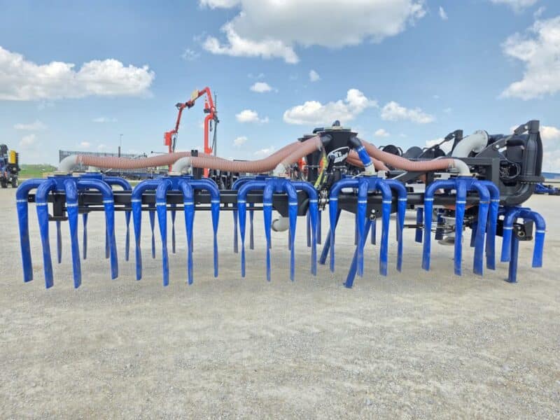 48′ Dribble Bar w. H.D. 6″ Stinger w. Mini Manifolds to 4″ Hoses