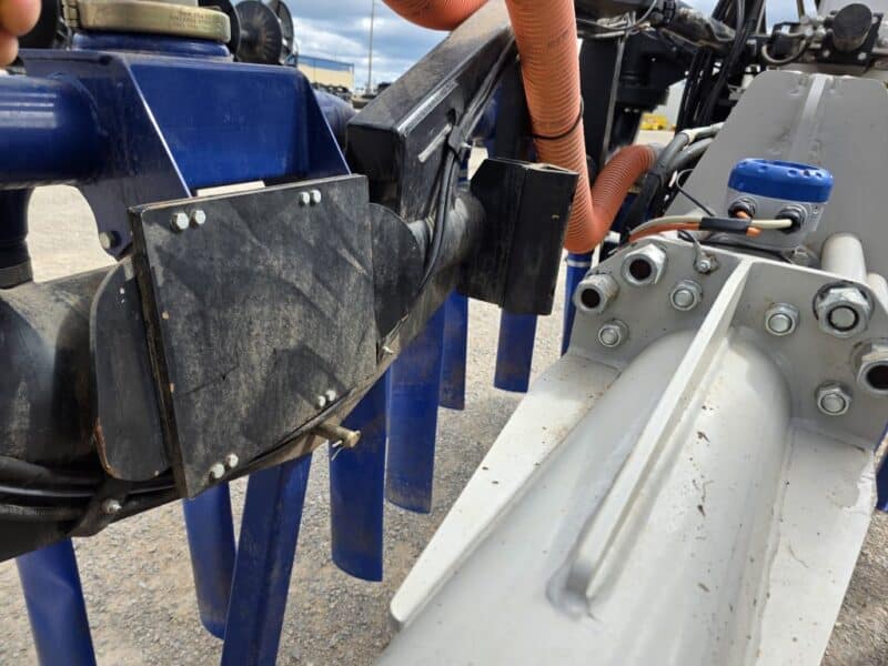 48′ Dribble Bar w. H.D. 6″ Stinger w. Mini Manifolds to 4″ Hoses