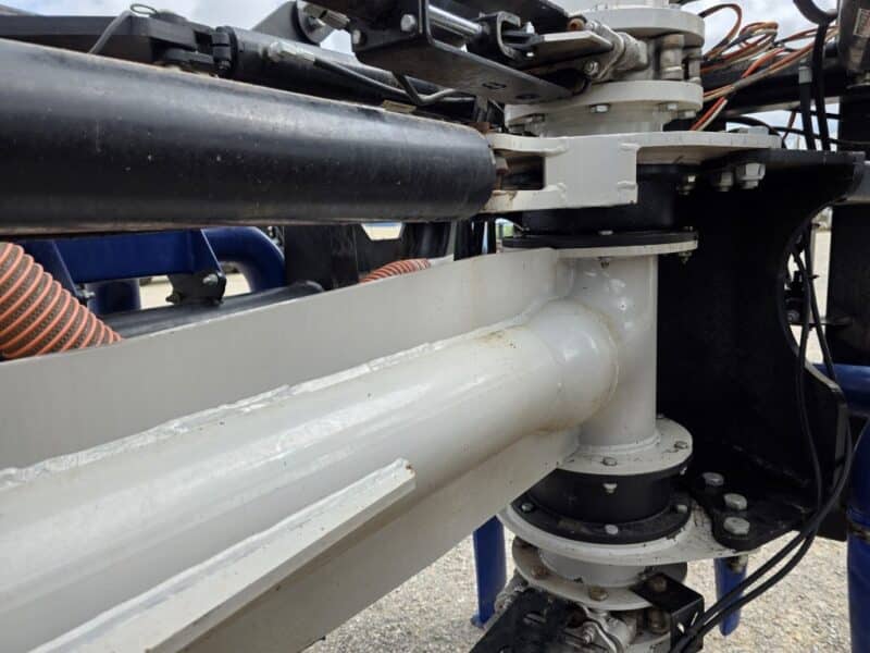 48′ Dribble Bar w. H.D. 6″ Stinger w. Mini Manifolds to 4″ Hoses