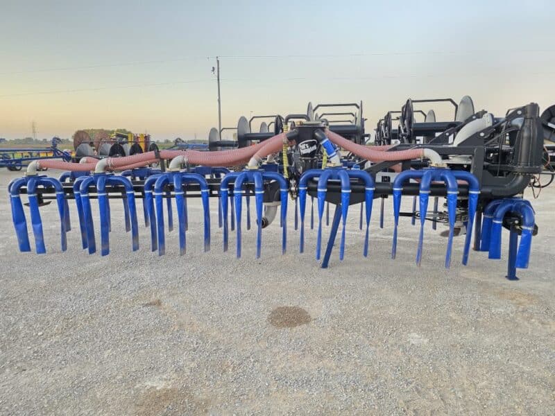 Lightly Used 56′ Dribble Bar w. H.D. 8″ Stinger w. Mini Manifolds to 4″ Hoses