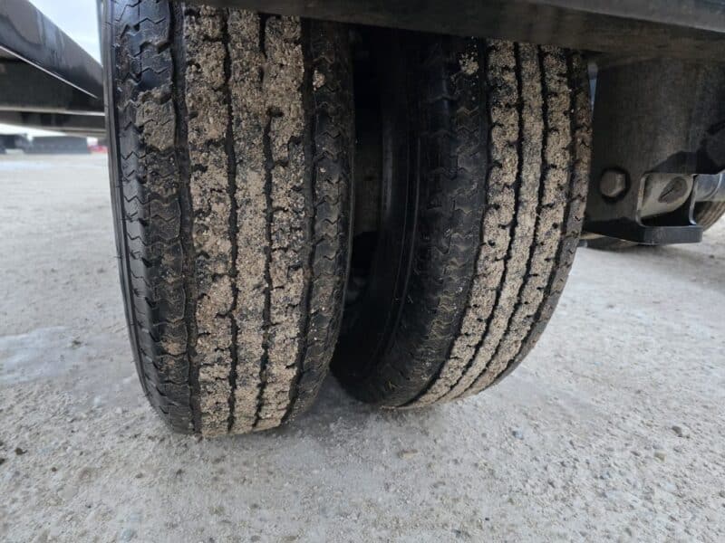 SS EXPRESS Gooseneck Manure Boat Trailer For Wolverine and Crawler Agitation Boats