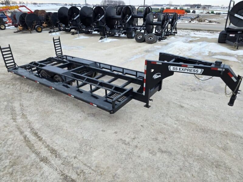 SS EXPRESS Gooseneck Manure Boat Trailer For Wolverine and Crawler Agitation Boats