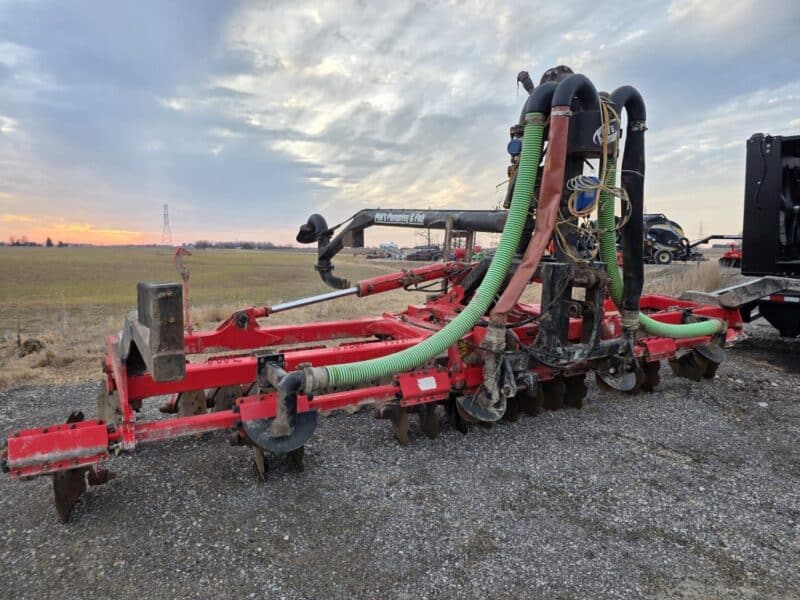 Phil’s Pumping 20′ Pottinger Disc Manure Incorporator w. 6″ Swing pipe