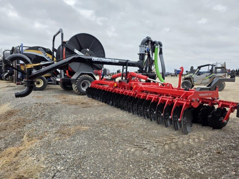 New Phil’s Pumping 20′ Pottinger Disc Manure Incorporator w. 6″ Swing pipe