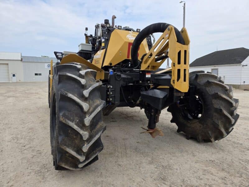 2025 Bazooka FarmStar Wolverine w. 7.1L Cat 300 HP w. 53 Hrs