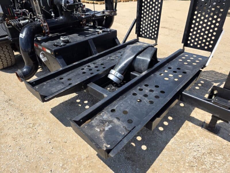 Phil’s 13.6L John Deere Power Unit 6819MPC Sand Cornell w. UTV Ramps
