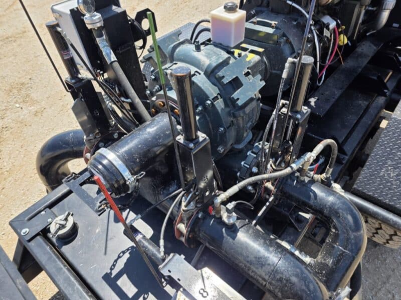 Phil’s 13.6L John Deere Power Unit 6819MPC Sand Cornell w. UTV Ramps
